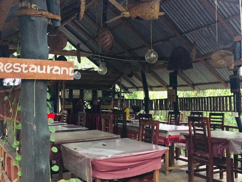 Tree House Hostel Σιγκιρίγια Εξωτερικό φωτογραφία